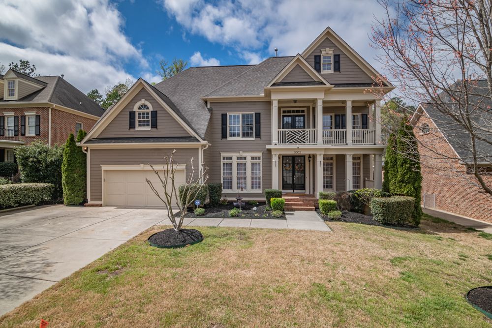 Starter homes for sale in the Metro East under 300,000 dollars